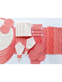 ADYA - Round Peach Chevron Table Mat Set