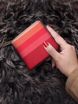 DailyObjects - Berry Quin Zip Wallet