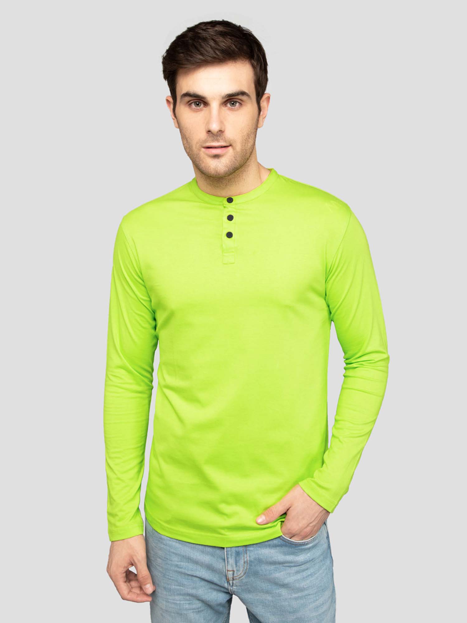 Buy Bewakoof Green Solid T-shirt 