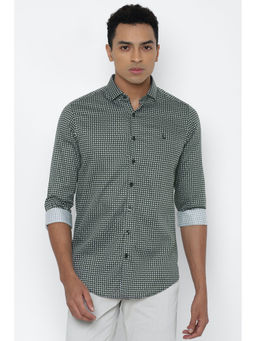 Simon Carter - Black Shirt