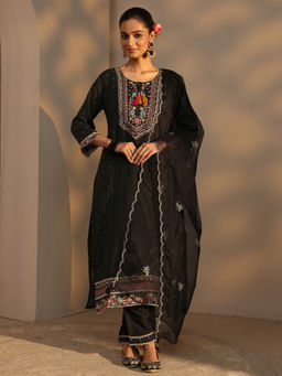 Libas - Black Embroidered Three Fourth Sleeves Kurta Pant & Dupatta