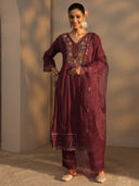 Maroon color option, Currently selected