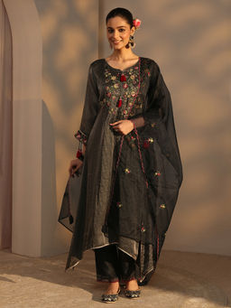 Libas - Black Embroidered Three Fourth Sleeves Kurta Pant & Dupatta