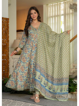 JAIMINI - Green Floral Three Fourth Sleeves Kurta Pant & Dupatta