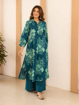 Autumnlane - Teal Printed Three Fourth Sleeves Kurta & Palazzo