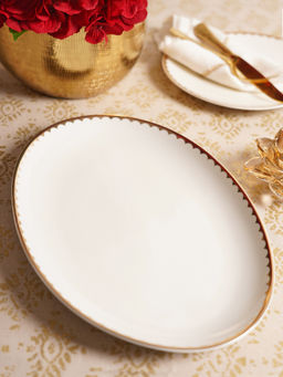 Pure Home + Living - White Scallop Detail Ceramic Oval Plate