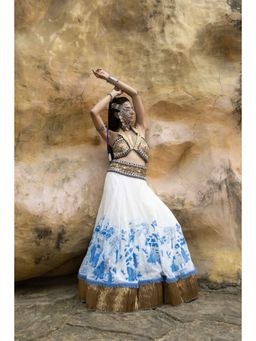 ASHNA VASWANI - Ivory Kota Doria Lehenga with Blouse