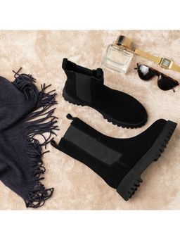Saint G - Solid Black Leather High Ankle Boots