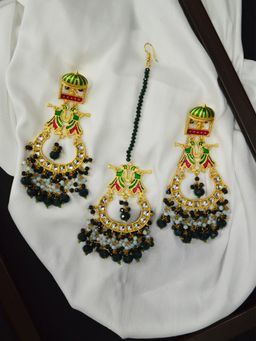 Niscka - Bottle Green Beaded Kundan Gold Plated Earring Maang Tikka Set