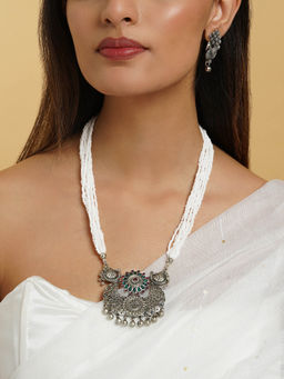 Teejh - Maukhari Silver Oxidised Ruby Green Necklace Set