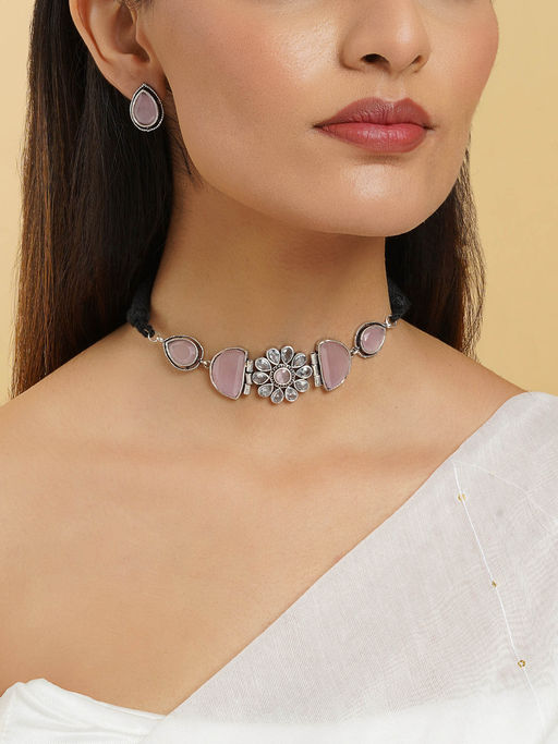 Teejh Silver and Pink Medow Necklace Set