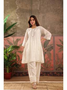 Scakhi - Women Off White Embroidered Mirror Work Kurta with Farshi Salwar