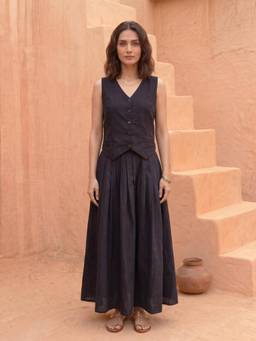 Ambraee - Women Black Solid Plain Co-Ord Set