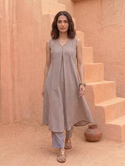 Ambraee - Women Brown Checks Printed Co-Ord Set