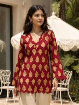 KAFTANIZE - Women Maroon Printed Short Kurti