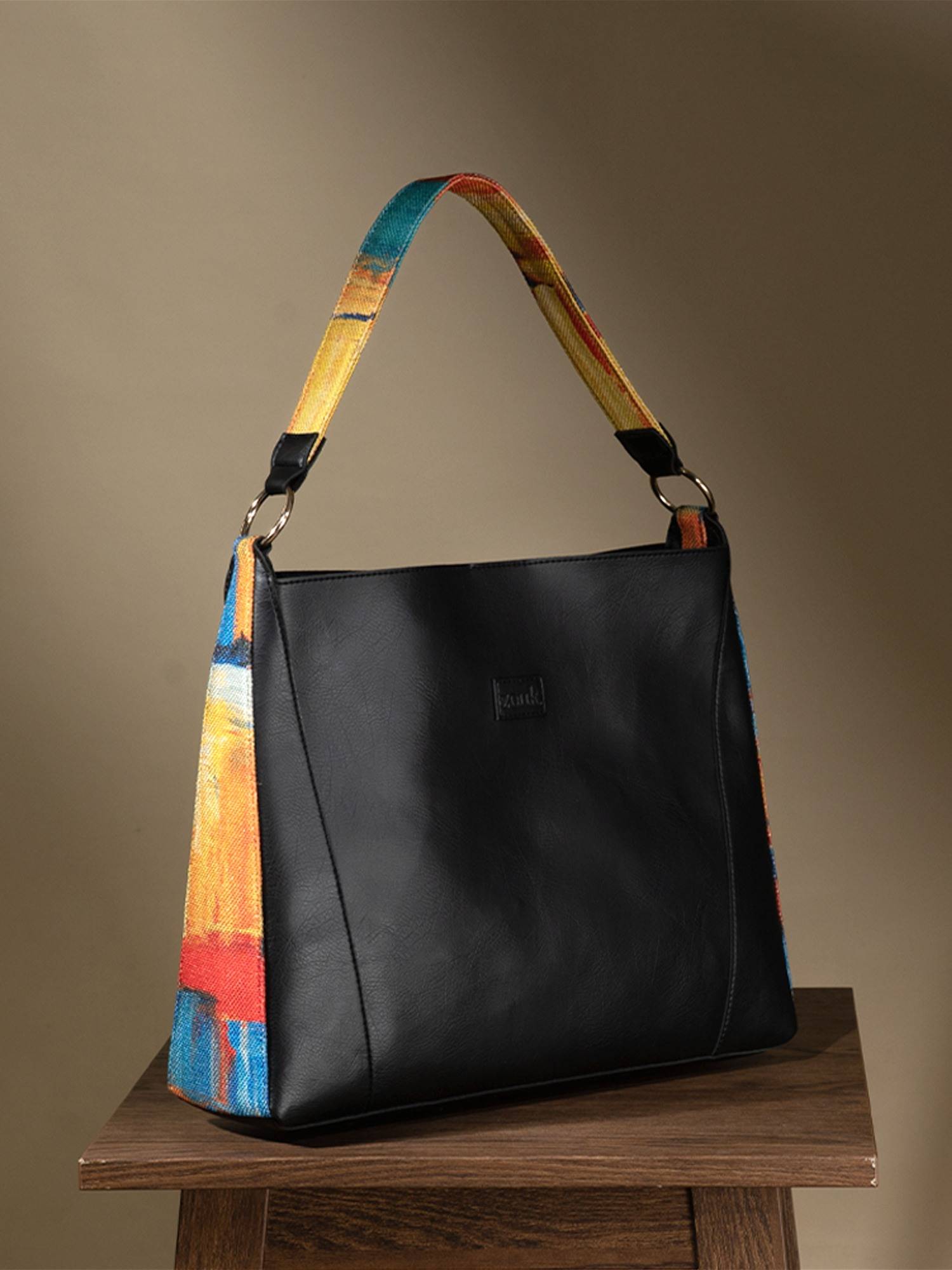 Buy Zouk Abstract Amaze Black Vegan Leather Classic Open Tote Online
