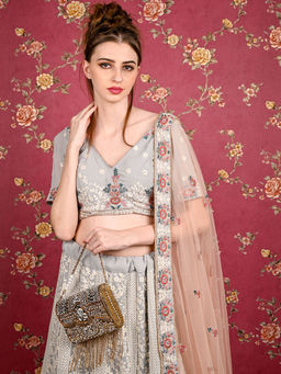 Odette - Antique Looking Gold Color Metal Clutch