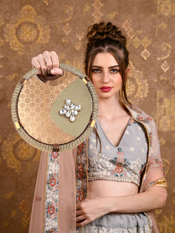 Odette - Gold Woven Clutch Bag