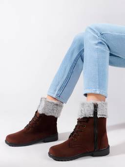 DENILL - Brown Women's Casual Boots with Faux Fur and Lace-Up Design