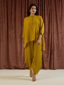 Mustard color option, Currently selected