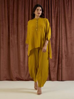 THREE-THREE - Ciel Monotone Mustard Co-Ord Set