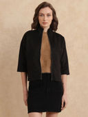 Black color option, Currently selected