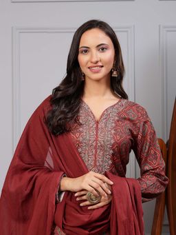 Nayam by lakshita - Abstract Printed A-Line Pashmina Wool Kurta with Dupatta (Set of 3)