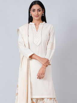 First Resort by Ramola Bachchan - Ivory Nehru Collar Long Kurta
