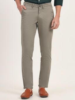 JadeBlue - Men Green Cotton Blend Solid Slim Fit Trouser