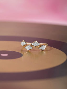 Mia by Tanishq - Disco Beat Gold and Diamond Finger Ring