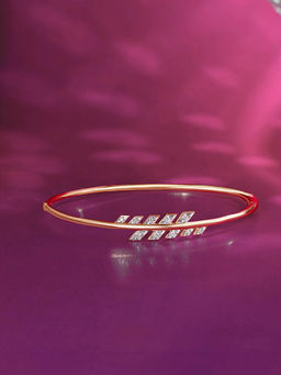 Mia by Tanishq - Strobe Rhythm Gold and Diamond Bangle