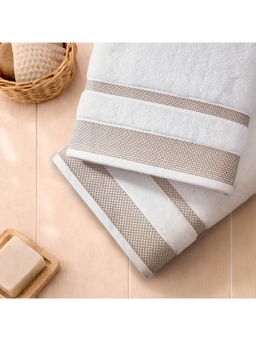 SPACES - White Spaces Hygro Cotton 600 GSM Dobby Plain Bath Towel (Pack of 2)