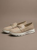 Taupe color option, Currently selected