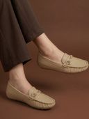 Beige color option
