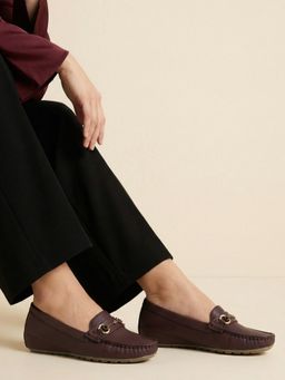 JODYHUB - Women Maroon Loafers