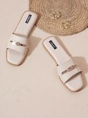 Beige color option, Currently selected