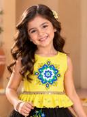 Yellow color option, Currently selected