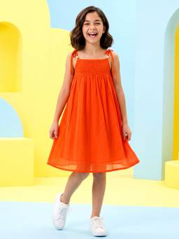 PURVAJA JUNIOR - Girls Fit and Flare Knee Length Sleeveless Tie Up Neck Textured Dress