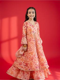 Cutiediva - Regular Sleeves Paisley Open Front Kurta and Skirt With Dupatta