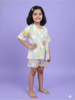 Cutiediva - Girls Printed Sleeveless Crop Top and Shorts With Shrug Co-Ords