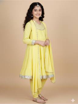 Cutiediva - Baby Girls Festive Kurta and Churidar Set