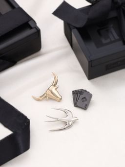 Cosa Nostraa - Vintage Victory Brooch Gift Set