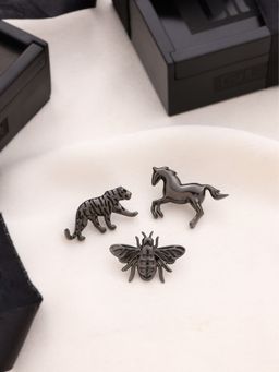 Cosa Nostraa - Classy Clan Brooch Gift Set