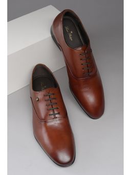 Louis Philippe - Men Brown Leather Lace-Up Oxfords