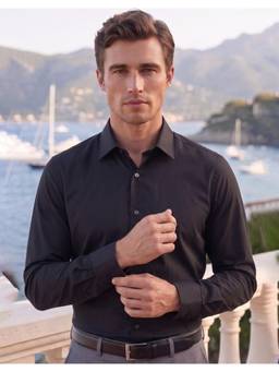 Louis Philippe - Men Black Solid Full Sleeves Shirt