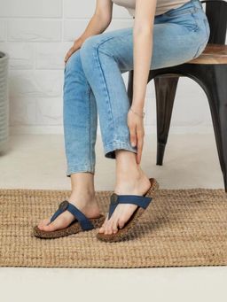 KNEETOES - Womens Blue Color-Block Casual T-Strap Sandals