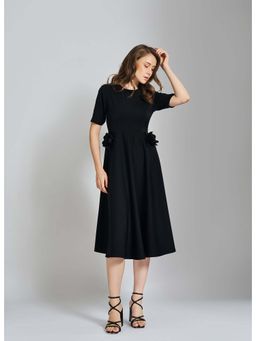 Weaving Cult - Black Rose Midi Dress