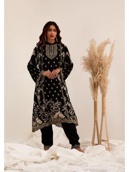 SURKH SYAHI - Black Gulshan - A-Line Kurta with Pant