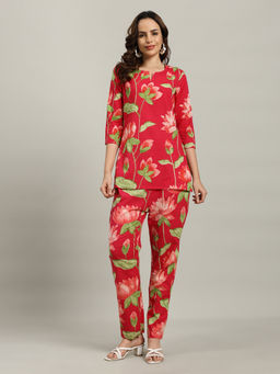 MEENA BAZAAR - Red Floral Printed Cotton Blend Kurti & Pant