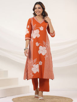 MEENA BAZAAR - Rust Floral Printed Cotton Blend Kurta with Pant